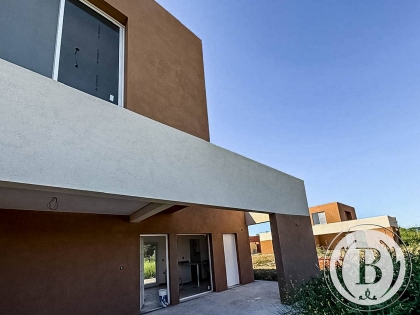 Alquiler Anual de Casa en Casas de Santa Maria en Casas de Santa Maria