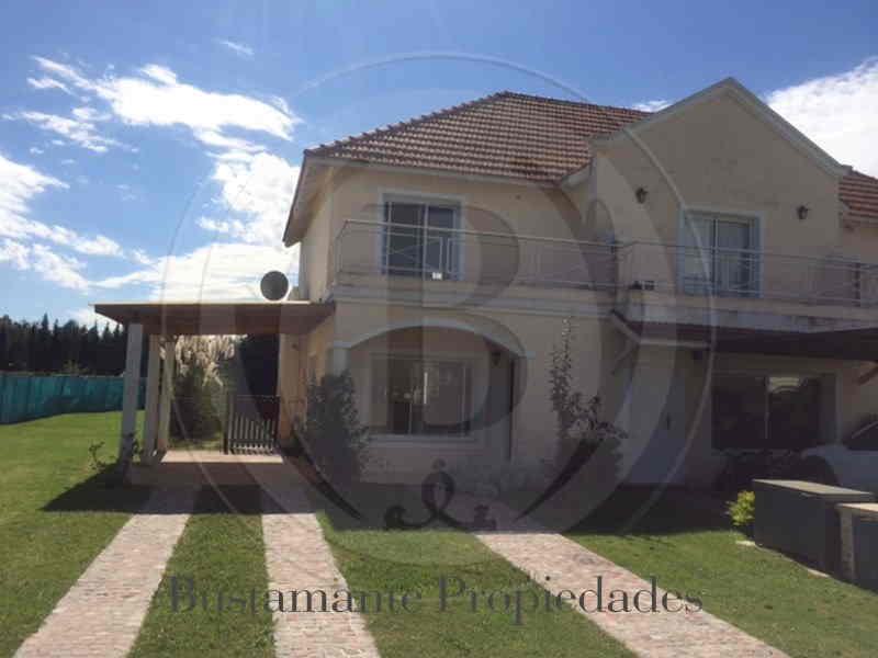 alquiler-anual-casa-las-margaritas-village-km-50-al-60-pilar-32804