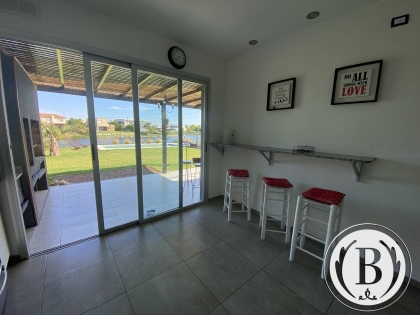 Alquiler Anual de Casa en San Benito en San Benito, Tigre — Foto 4