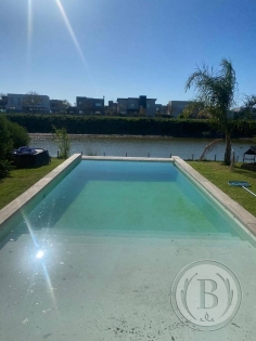 Alquiler Febrero de Casa en El Canton en El Canton, Escobar — Foto 1