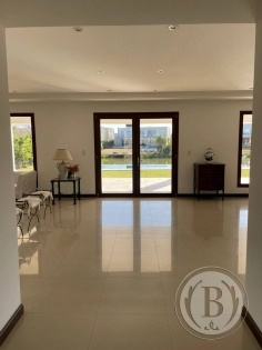 Venta de Casa en El Golf en El Golf, Tigre — Foto 5