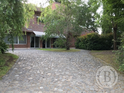 Venta de Casa en Las Casuarinas en Las Casuarinas, Pilar — Foto 1