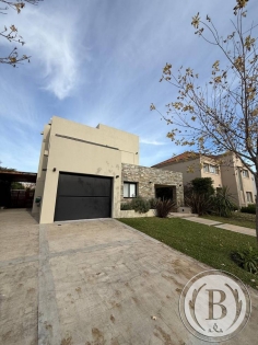 venta-casa-las-tipas-nordelta-tigre-196419