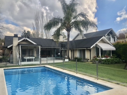 Venta de Casa en Los Laureles en Los Laureles, Pilar — Foto 1