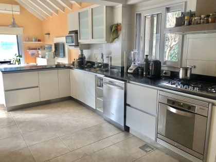 Venta de Casa en Los Laureles en Los Laureles, Pilar — Foto 6