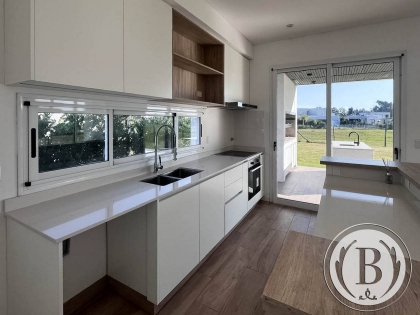 Venta de Casa en Pilar del Este en Pilar del Este, Pilar — Foto 6