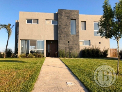 Venta de Casa en Puertos del Lago en Puertos del Lago, Escobar — Foto 1