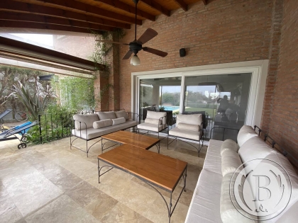 Venta de Casa en San Benito en San Benito, Tigre — Foto 4