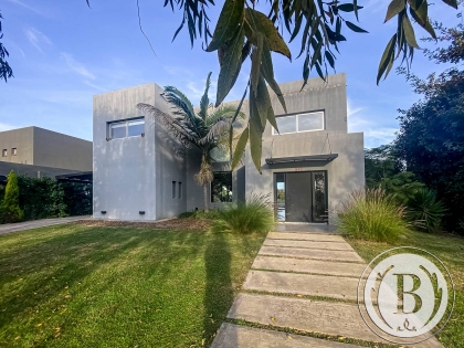 Venta de Casa en San Benito en San Benito