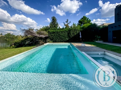 Venta de Casa en Santa Catalina en Santa Catalina, Tigre — Foto 3