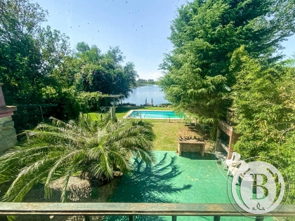 Venta de Casa en Santa Catalina en Santa Catalina, Tigre — Foto 2