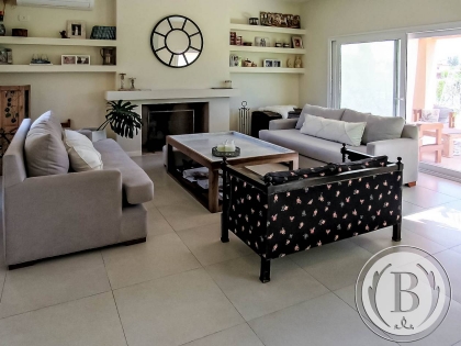 Venta de Casa en Santa Catalina en Santa Catalina, Tigre — Foto 4